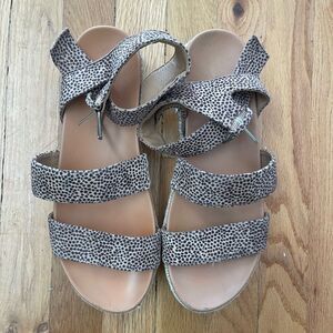Leopard Platform Sandal!